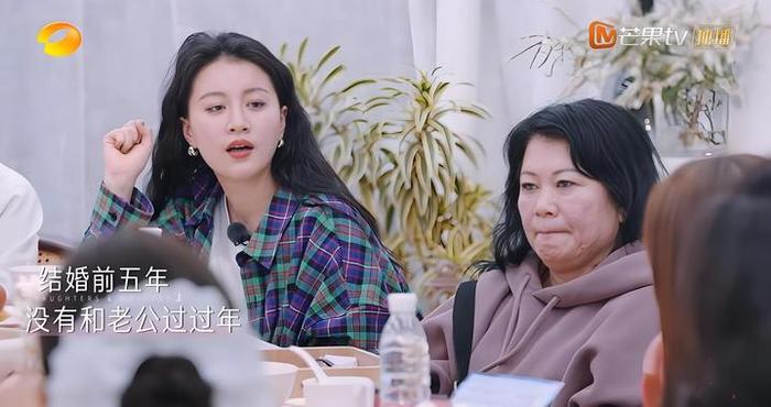 为什么你会情不自禁地去讨好别人？因为你从没被好好地爱过