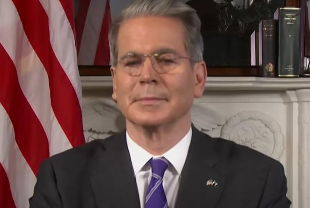 贝森特3日接受彭博社节目采访 视频截图 