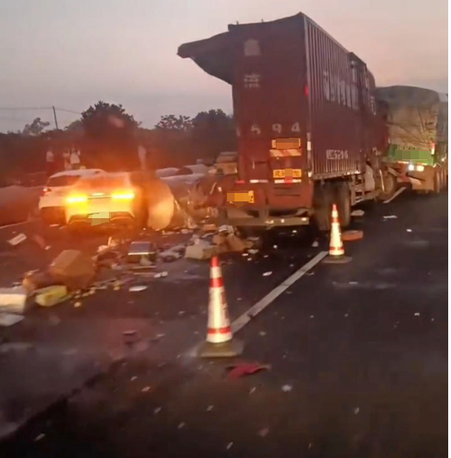 ▲网友发布的事故现场视频截图