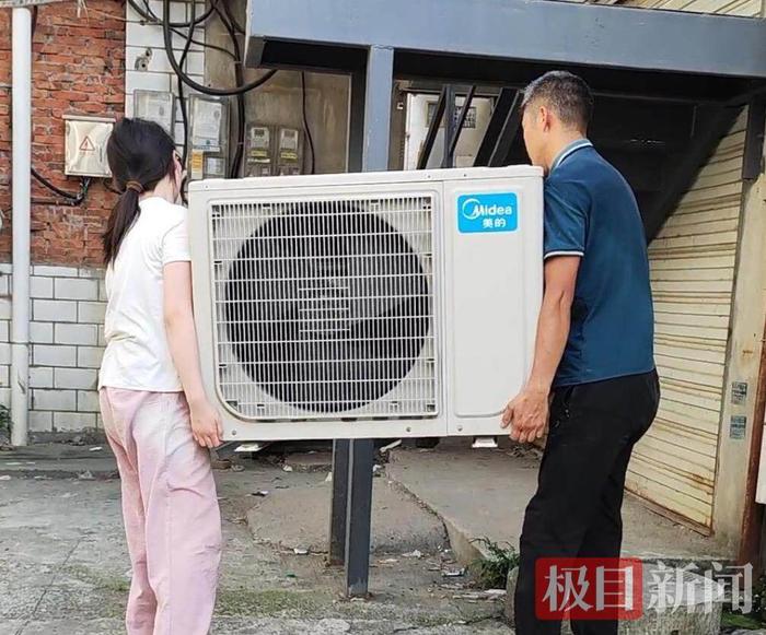 15岁女生暑假帮父亲装空调走红，“原来爸爸妈妈平时工作这么辛苦”