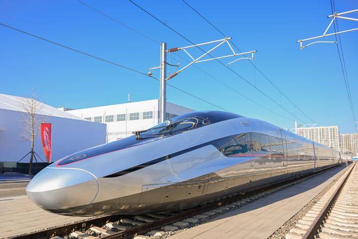 CR450BF动车组于去年12月亮相