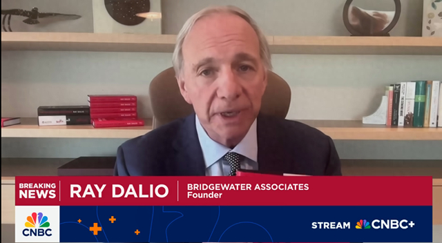 达里欧接受CNBC采访 视频截图 