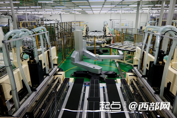 G8.5+基板玻璃项目的自动化生产线