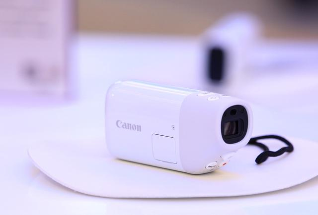 佳能PowerShot ZOOM