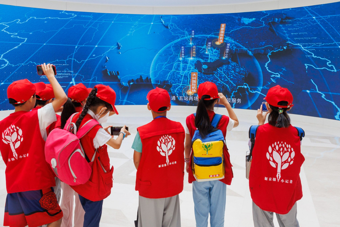 新京报小记者来到北京市高级别自动驾驶示范区参观。新京报记者 王子诚 摄