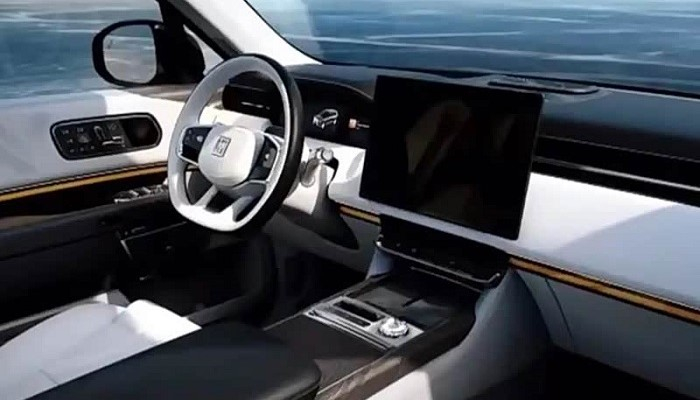 图片来源：极氪