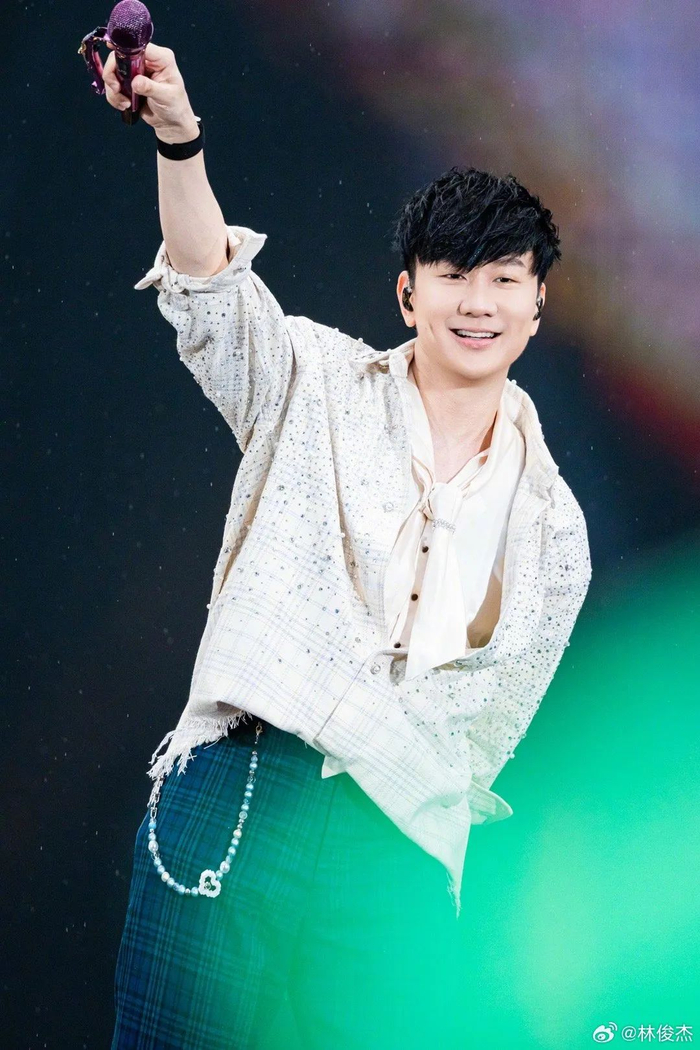 图片来源：林俊杰个人微博。