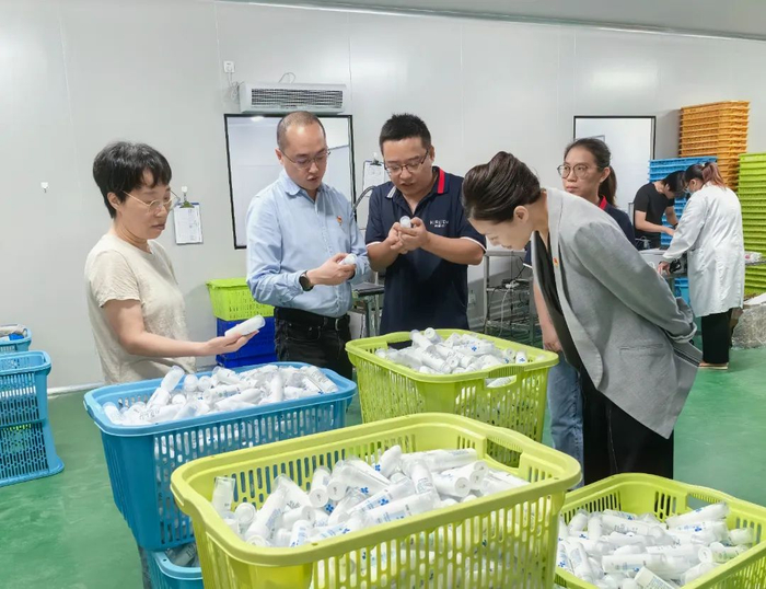 杨义深入希睿达生物科技调研。