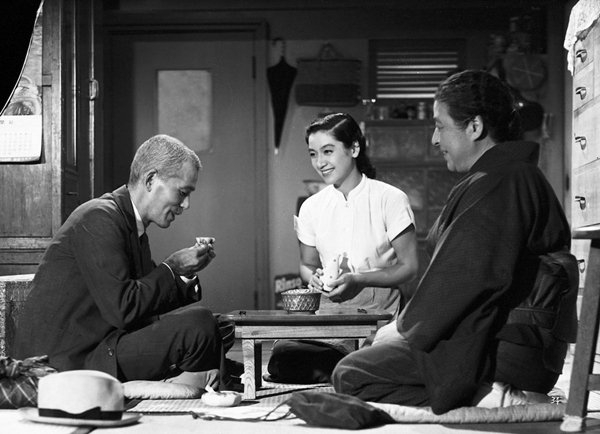 电影《东京物语》剧照