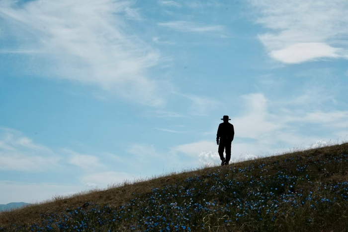 离职转身 图源：华润啤酒