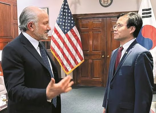 7月7日，卢特尼克接见韩方代表吕翰九