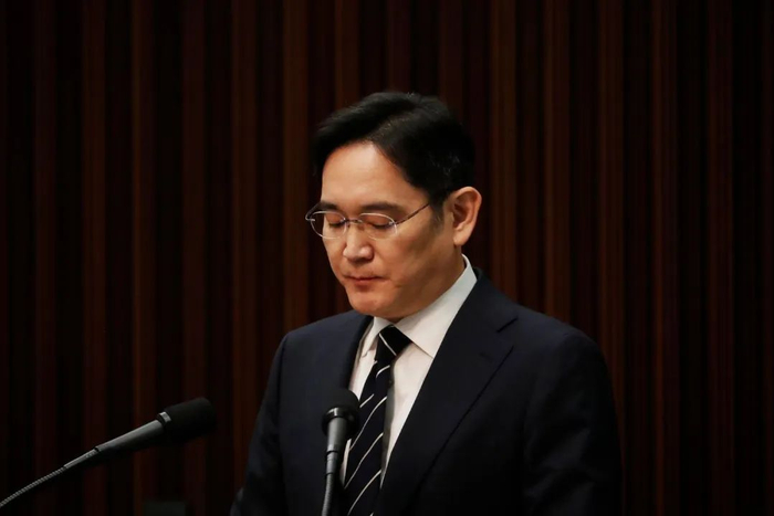 △三星电子会长李在镕（图据央视新闻）