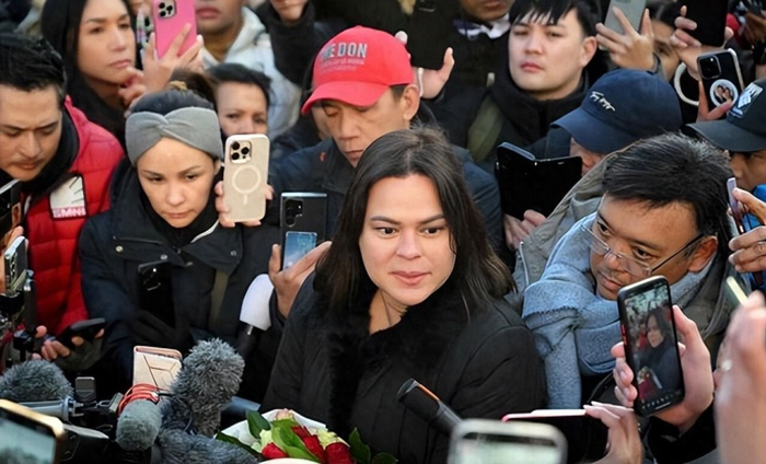 莎拉随时准备将总统取而代之,马科斯访美前做了两大安排_财经头条