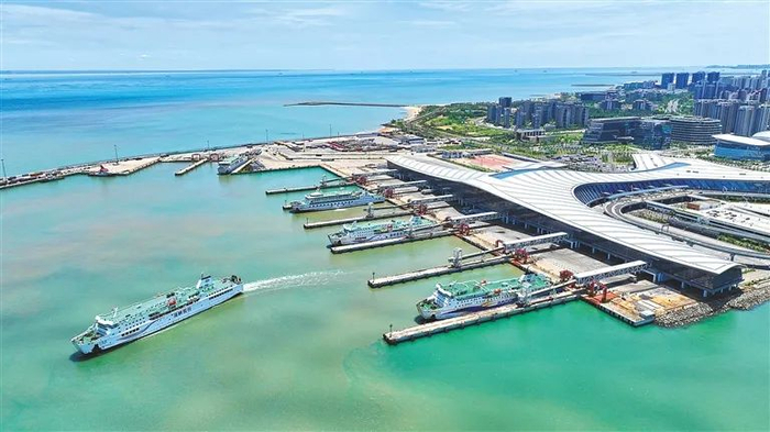 新海港。海南日报全媒体记者 陈元才 摄