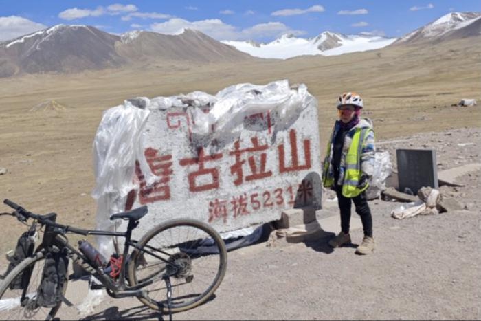 抵达唐古拉山。