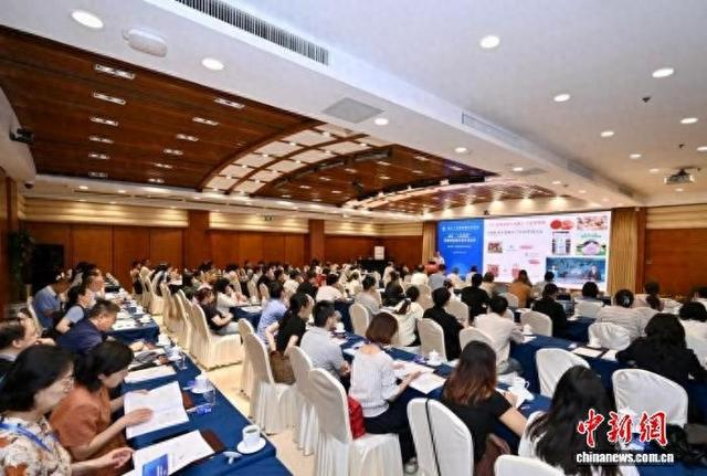 “践行‘大食物观’挖掘和破解关键共性技术”专题论坛会场。中国食品科学技术学会 供图
