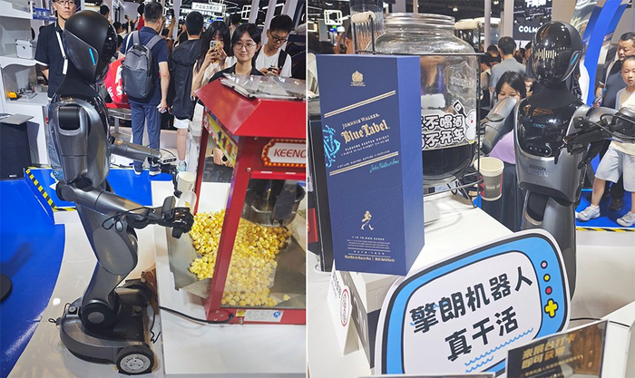 擎朗机器人XMAN-R1在自主展区为观众手铲爆米花、调制鸡尾酒。 观察者网