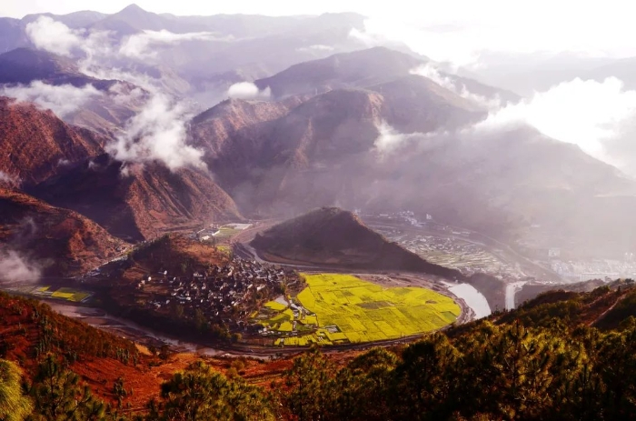 云龙县“太极锁水”景观