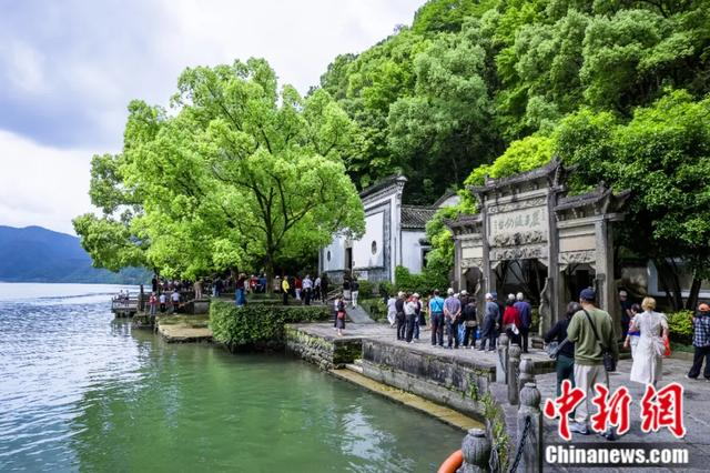 严子陵钓台。桐庐县委宣传部 供图