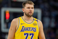 绝对领袖！东契奇谈招募斯玛特&amp;艾顿：很高兴他们加入我的球队！