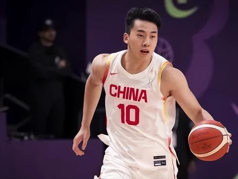 男篮93-88战胜沙特 球员评价：5人完美，4人及格，3人低迷