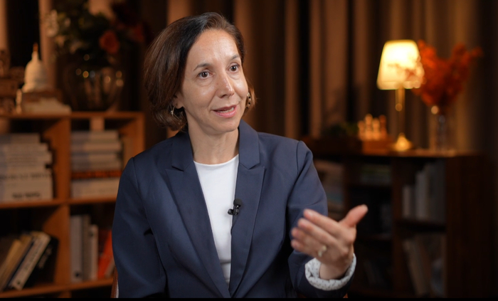 穆林教授做客观察者网“思想者茶座”