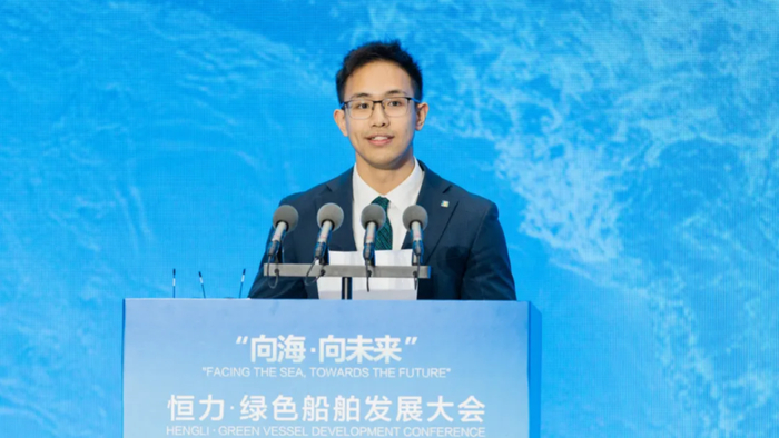 图为陈汉伦