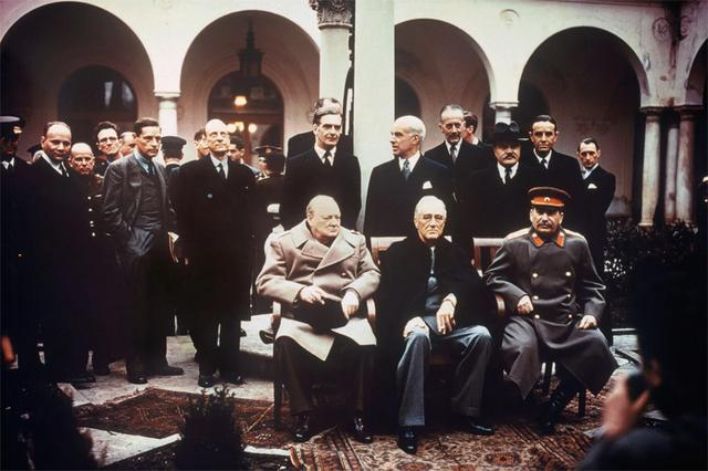 1945年的雅尔塔会议，丘吉尔、斯大林和罗斯福出席。 资料图 