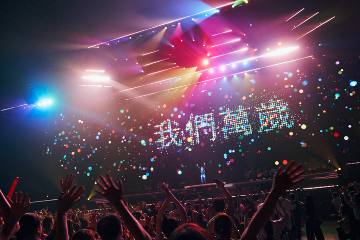 昨晚Eason在澳门站尾场更是诚意满满，演出时间超过4小时