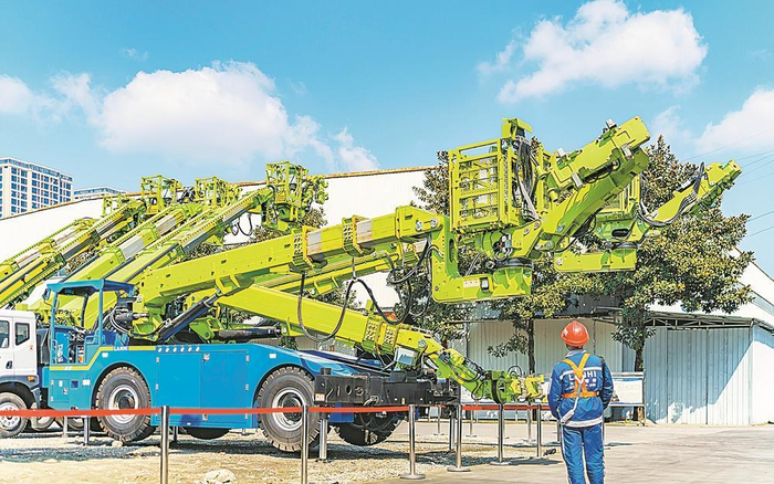     蓝海智能装备制造有限公司在蓉投资建设新基地。