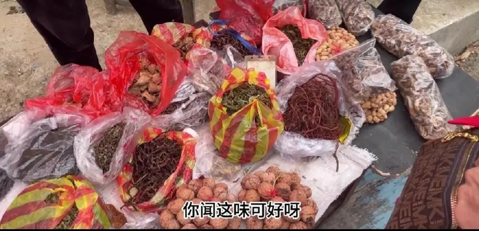 图源：小