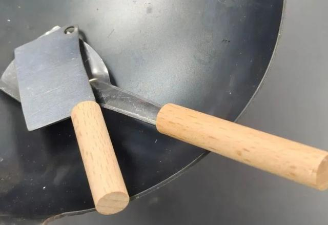 部分玩具边缘过于锋利。宁波市市场监管局供图