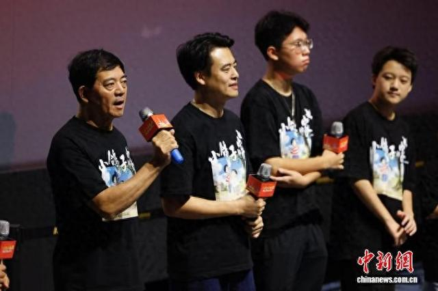 《小鸽子的家》主创到广州与观众分享创作心得与幕后趣事。钟锐均 摄