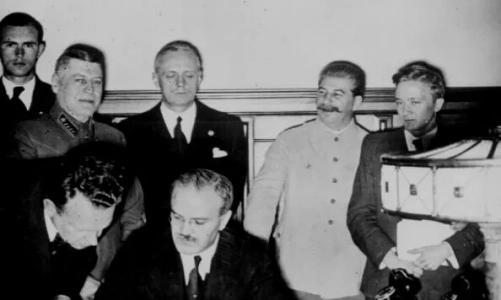 1939年8月23日签署《苏德互不侵犯条约》 百度百科