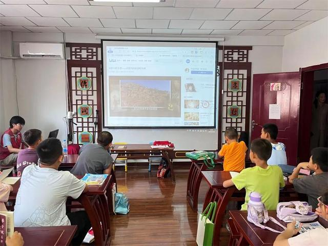 假期公益托管班。（资料图）