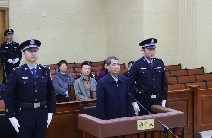 吴炜一审被判死缓