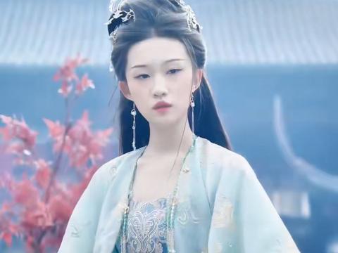 子夜归：冷艳蛇公遇深情凡人？一代人有一代人的白娘子与许仙