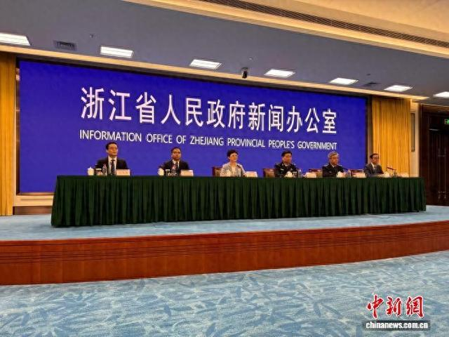 发布会现场。 李英洁 摄