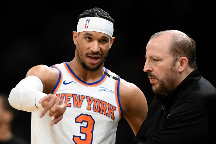 火箭完成史诗级交易，字母哥加盟如梦如愿