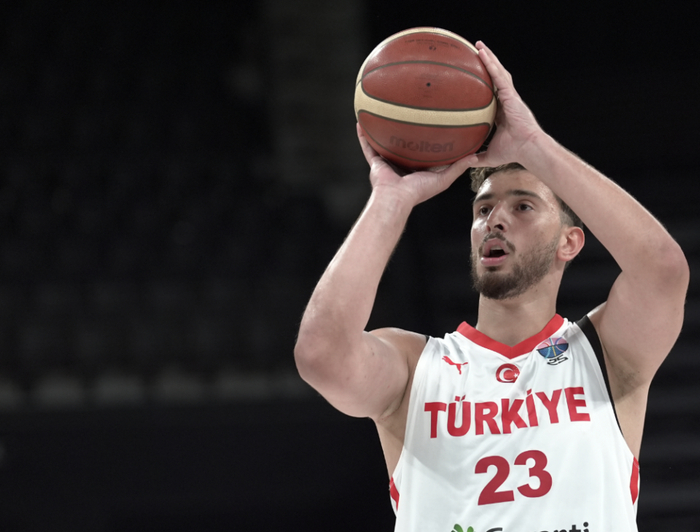 羽毛球世锦赛：程星/张驰晋级混双八强