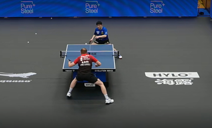 樊振東對陣杜達。