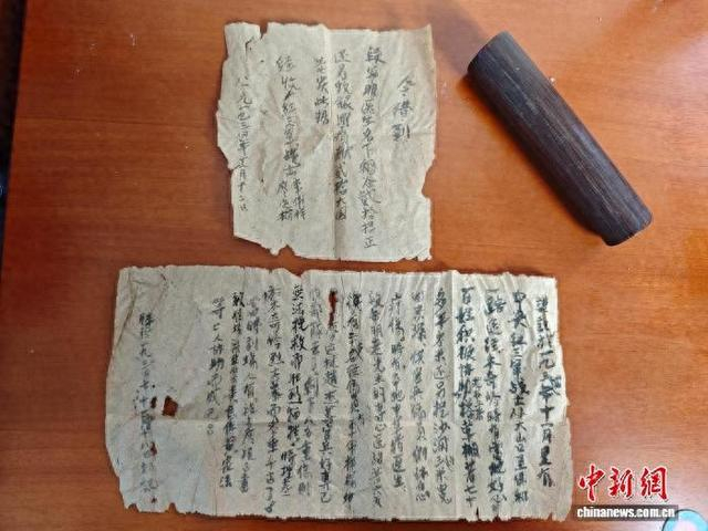 图为借据。黄钰凌 摄
