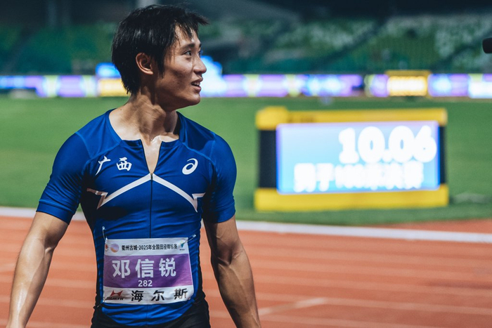 作为亚瑟士的签约运动员，邓信锐希望能够以这次世锦赛为起点，为中国田径创造更多好成绩。