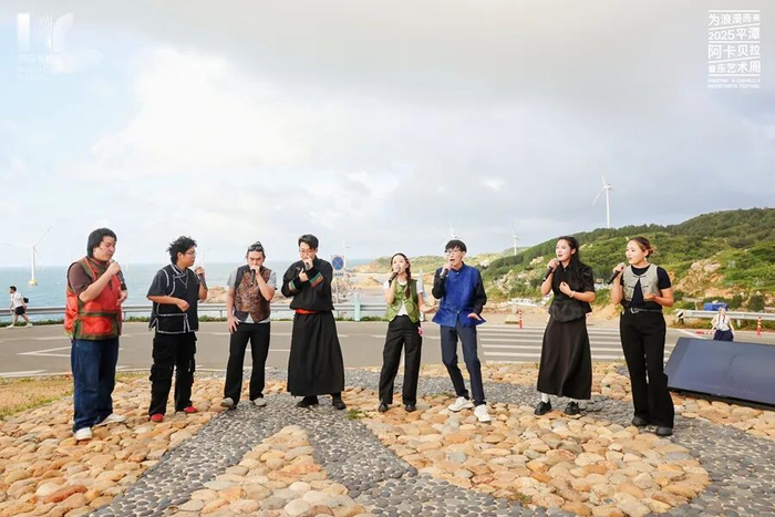 阿卡贝拉音乐环岛巴士演出。主办方供图