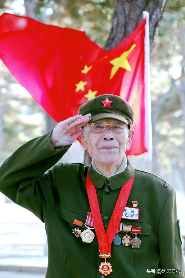 退役军人姚振锋:用镜头定格老兵荣光