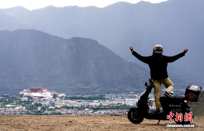 拉萨天堂草原自然风景区成网红打卡点