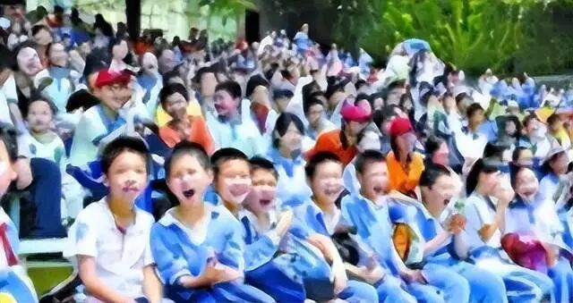 图源：广州日报 ▲5000名中小学生齐聚东部华侨城