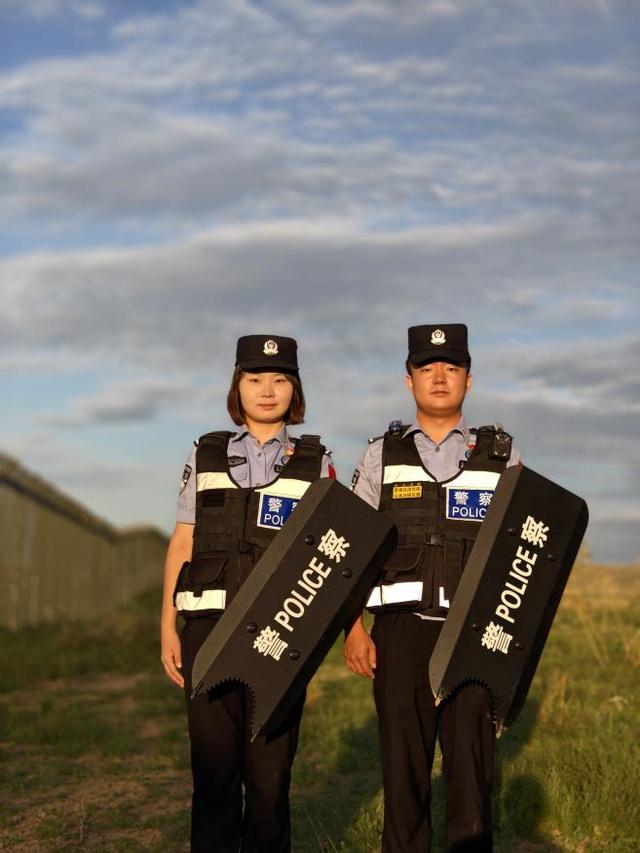 鲍雨朦、王鹏宇夫妻。受访者 供图