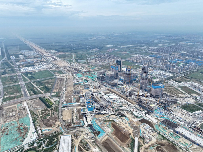 雄忻高铁雄安地下段及相关配套工程四标段建设现场（9月12日摄，无人机照片）。  新华社 图