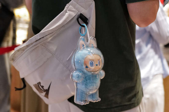 小包挂如何撬动大市场__财经头条__新浪财经